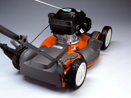 Газонокосилка Husqvarna R 152SVH