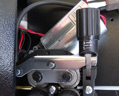 Инверторный полуавтомат SSVA-270-P на 4 ролика