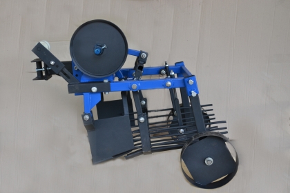 Картофелекопатель мех-ный КМ-3 (двухэксцентриковая)АМГ