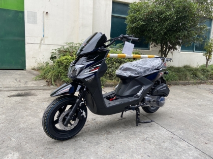 Мотороллер Spark SP150S-19BN черный