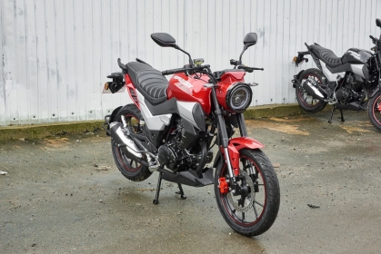 Мотоцикл SP200R-33