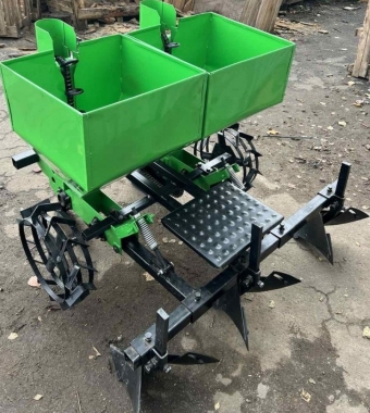 Картофелесажатель двухрядный 